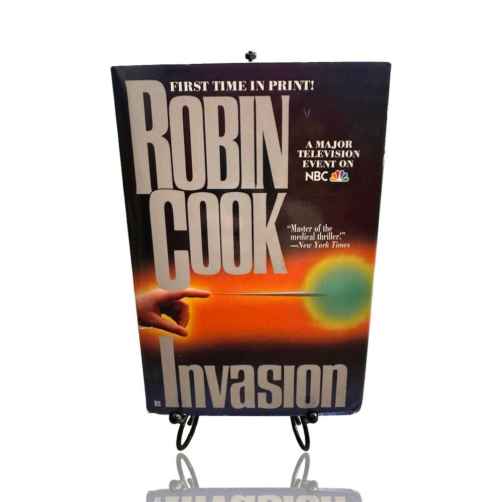 Invasion by Robin Cook Hardcover First Edition 1997 Fiction Novel